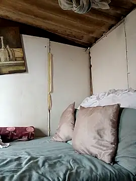 Snapshot of SeductiveDick1997 chatting on September 28, 2025, 8:42 am SeductiveDick1997 online show from September 28, 2025, 8:42 am