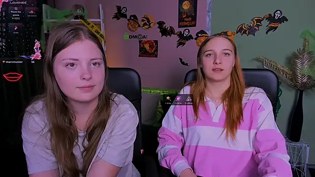 Snapshot of melani_bumm chatting on October 27, 2025, 6:12 pm melani bumm online show from October 27, 2025, 6:12 pm