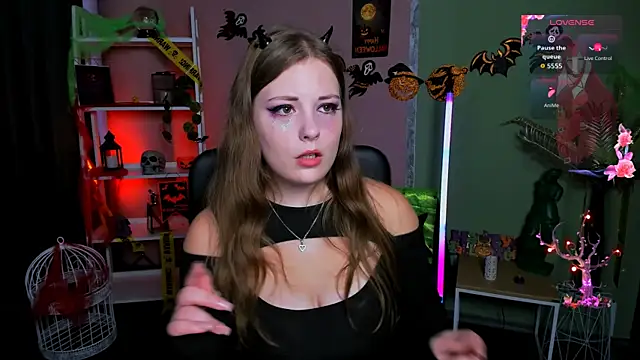 Snapshot of melani_bumm chatting on October 31, 2025, 9:21 am melani bumm online show from October 31, 2025, 9:21 am