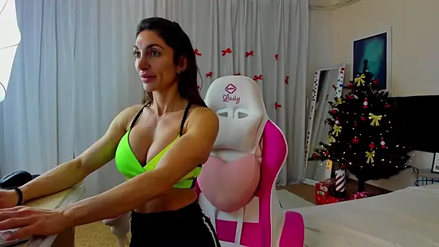 TinaFlames online show from December 18, 2025, 1:17 pm