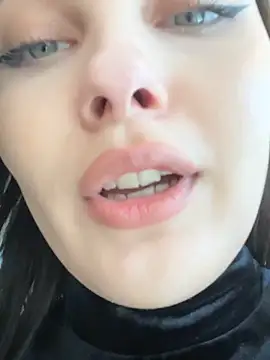 Snapshot of Apple_Brandy chatting on September 11, 2025, 10:26 am Apple Brandy online show from September 11, 2025, 10:26 am