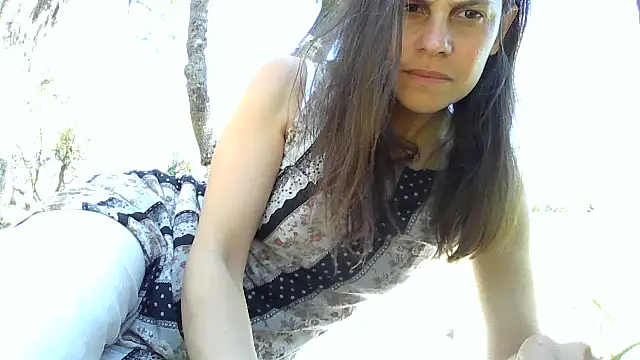 Missforever online show from September 24, 2025, 3:59 pm