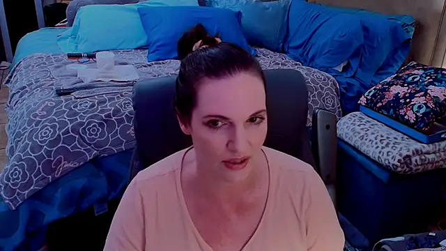 Snapshot of ninajaymes chatting on June 22, 2026, 3:25 am ninajaymes online show from June 22, 2026, 3:25 am