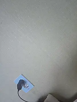 sklkeee05 online show from September 28, 2025, 2:39 am