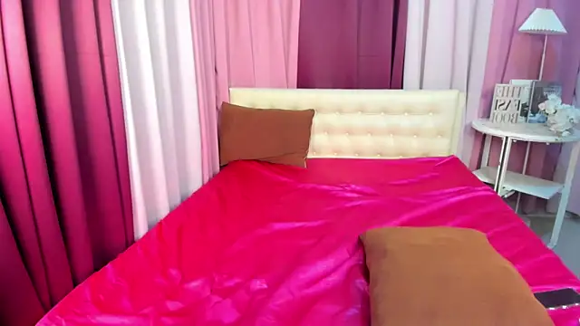 Snapshot of Chantalriches chatting on November 8, 2025, 6:40 pm Chantalriches online show from November 8, 2025, 6:40 pm