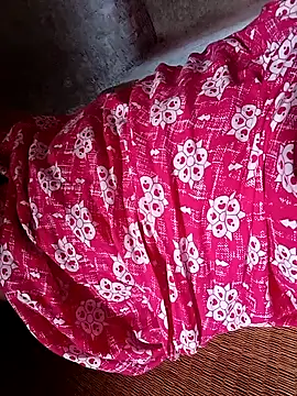 riyaroy134  online show from October 21, 2025, 4:35 am