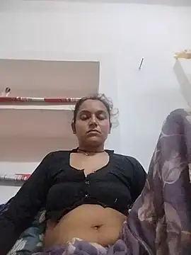 Snapshot of Sonam_shinde chatting on August 3, 2026, 9:07 pm Sonam shinde online show from August 3, 2026, 9:07 pm