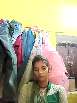 Snapshot of Punam_jindal chatting on September 25, 2025, 9:24 am Punam jindal online show from September 25, 2025, 9:24 am