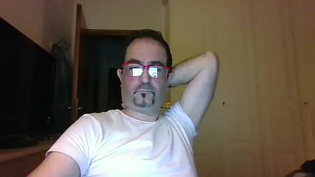 max im69 online show from May 21, 2026, 10:28 pm