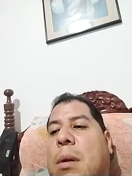 latinblack16 online show from December 4, 2025, 3:16 am