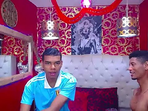 TWOBOYSPEINHOT online show from October 11, 2025, 11:58 pm