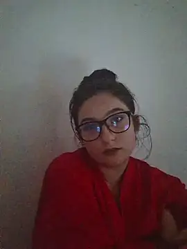 Snapshot of scarlettsofii19 chatting on November 3, 2025, 1:45 pm scarlettsofii19 online show from November 3, 2025, 1:45 pm