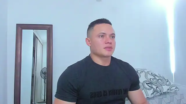 KingLevi01 online show from March 31, 2026, 7:25 pm