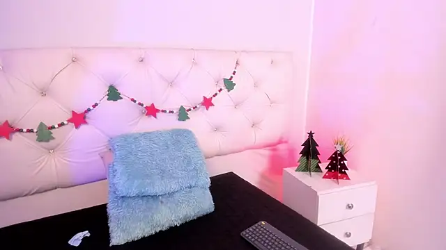 Ambeer fox  online show from December 1, 2025, 8:14 pm