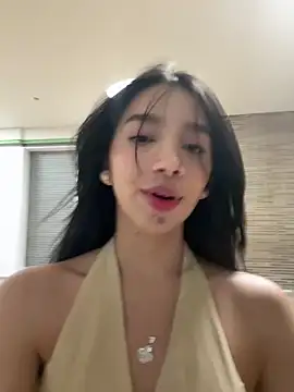 Snapshot of Min_junn chatting on October 6, 2025, 2:42 am Min junn online show from October 6, 2025, 2:42 am