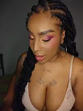 Queen Amara online show from July 5, 2026, 4:19 am