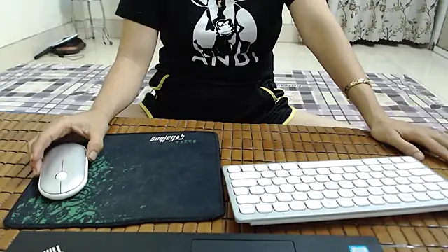 Snapshot of Ami_8x chatting on September 21, 2025, 1:24 pm Ami 8x online show from September 21, 2025, 1:24 pm