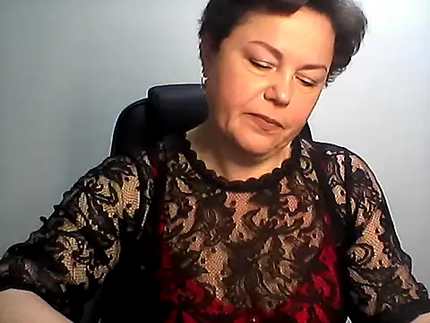 EllaLove2277 online show from November 11, 2025, 4:23 am