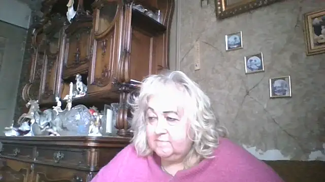 Snapshot of Lala-Love56 chatting on April 19, 2026, 3:55 pm Lala-Love56 online show from April 19, 2026, 3:55 pm