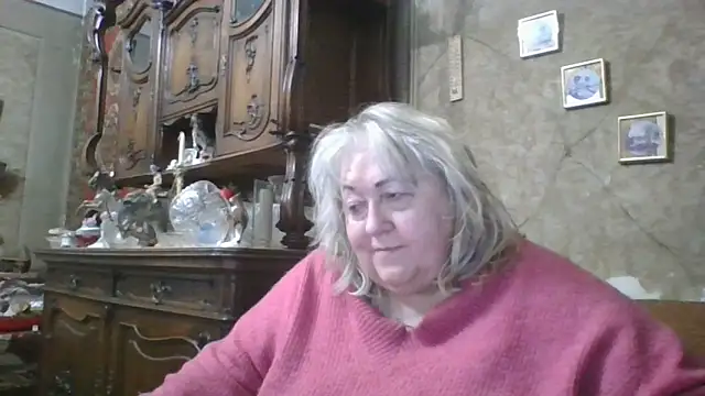 Snapshot of Lala-Love56 chatting on April 22, 2026, 9:27 pm Lala-Love56 online show from April 22, 2026, 9:27 pm