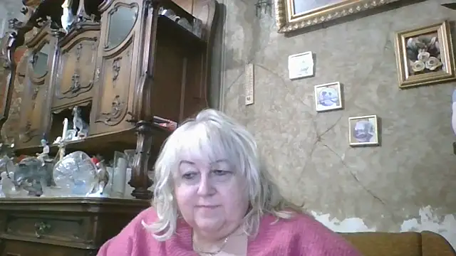 Snapshot of Lala-Love56 chatting on April 23, 2026, 5:15 pm Lala-Love56 online show from April 23, 2026, 5:15 pm
