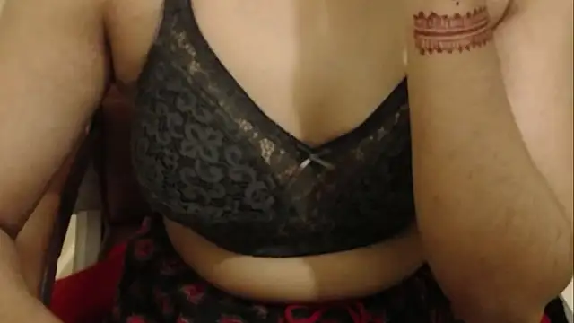 Snapshot of erotic_indiancam chatting on December 23, 2025, 8:56 am erotic indiancam online show from December 23, 2025, 8:56 am