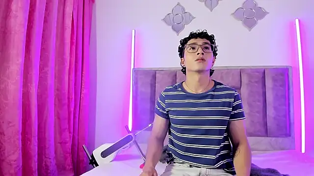 Snapshot of 0anonimo_bottom1 chatting on September 14, 2025, 7:46 pm 0anonimo bottom1 online show from September 14, 2025, 7:46 pm