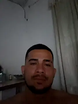 Snapshot of yeffito1 chatting on September 10, 2025, 2:22 am yeffito1 online show from September 10, 2025, 2:22 am