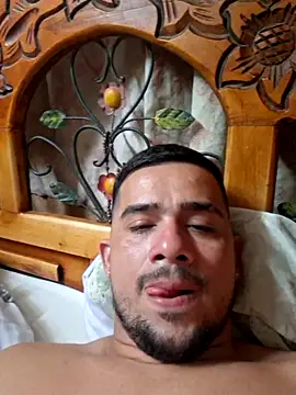 Snapshot of yeffito1 chatting on September 24, 2025, 6:11 pm yeffito1 online show from September 24, 2025, 6:11 pm