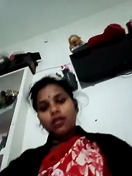 Snapshot of Km_shilpa chatting on November 17, 2025, 3:51 pm Km shilpa online show from November 17, 2025, 3:51 pm