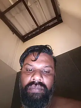 Snapshot of Kari_Sl chatting on September 18, 2025, 7:49 pm Kari Sl online show from September 18, 2025, 7:49 pm