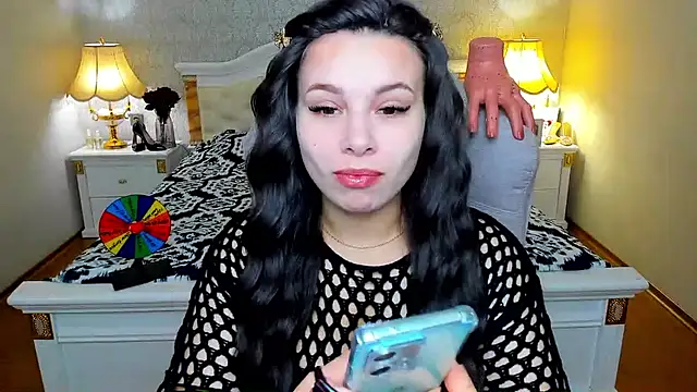 OmniaSher online show from November 13, 2025, 10:25 am