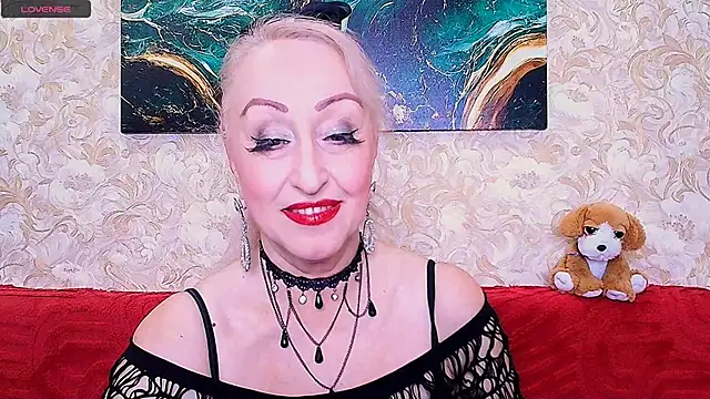  Sara  Smith  online show from June 3, 2026, 7:11 am