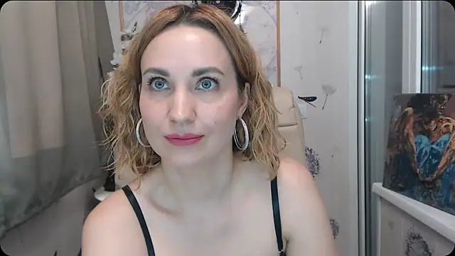 Snapshot of KatrinAlluring chatting on February 3, 2026, 6:40 am KatrinAlluring online show from February 3, 2026, 6:40 am