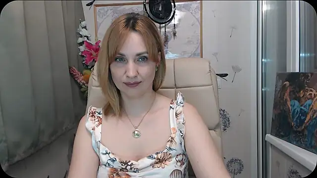 Snapshot of KatrinAlluring chatting on April 17, 2026, 5:21 am KatrinAlluring online show from April 17, 2026, 5:21 am