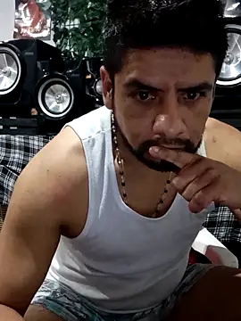 Snapshot of Neggajr87 chatting on February 8, 2026, 6:11 pm Neggajr87 online show from February 8, 2026, 6:11 pm