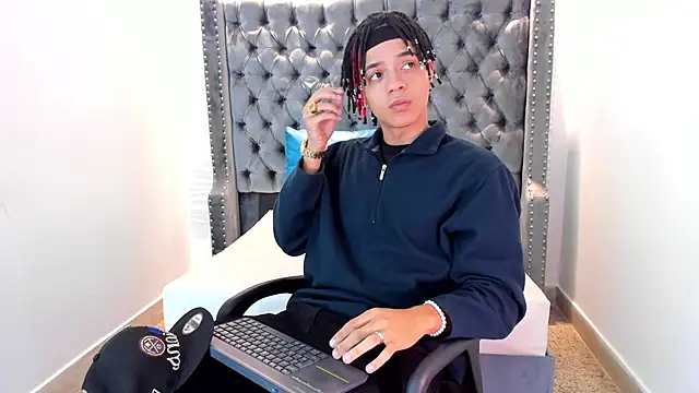 MARSHALL SPENCER online show from November 17, 2025, 1:06 pm