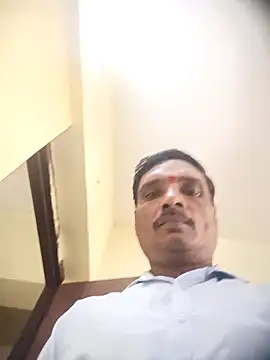 8133vaibhavh online show from November 26, 2025, 3:29 am