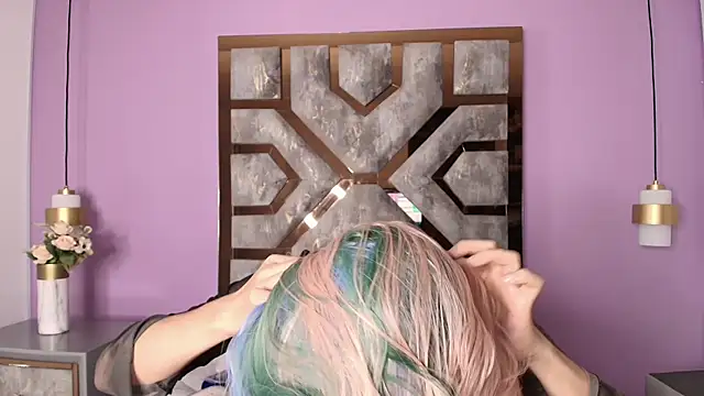 Electra Gosselin online show from September 23, 2025, 11:57 am