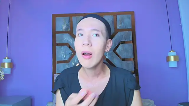 Electra Gosselin online show from October 4, 2025, 11:41 am