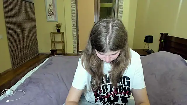 Snapshot of Lilly_Jess chatting on September 19, 2025, 6:19 pm Lilly Jess online show from September 19, 2025, 6:19 pm