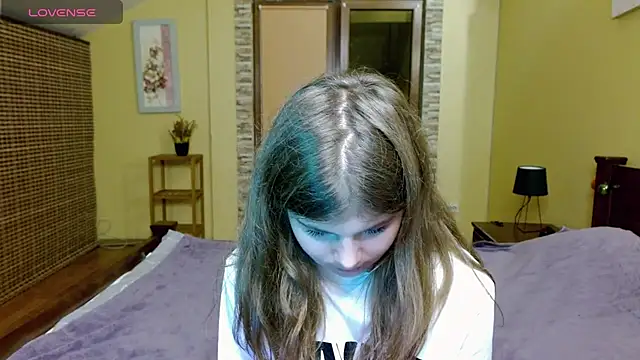 Snapshot of Lilly_Jess chatting on September 30, 2025, 6:24 pm Lilly Jess online show from September 30, 2025, 6:24 pm