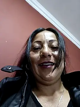 Misshot 01 online show from October 26, 2025, 2:17 am