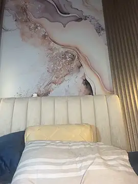 Dakota Evanns online show from November 6, 2025, 9:05 pm