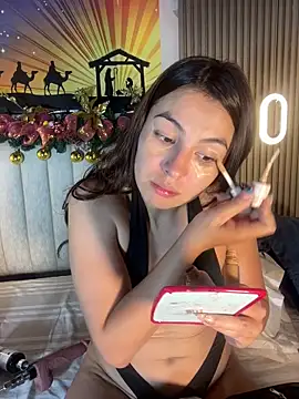 Dakota Evanns online show from December 15, 2025, 7:07 pm