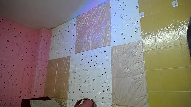 emmydurant online show from January 9, 2026, 8:43 pm