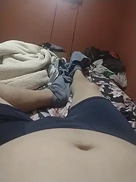 Snapshot of Santiagoqro85 chatting on November 29, 2025, 2:25 am Santiagoqro85 online show from November 29, 2025, 2:25 am