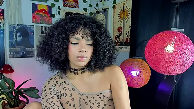 Raven luv online show from December 2, 2025, 12:38 am