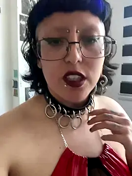 Snapshot of kinkydolly666 chatting on September 18, 2025, 5:37 pm kinkydolly666 online show from September 18, 2025, 5:37 pm