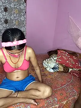 Snapshot of KanchiNp chatting on November 6, 2025, 1:01 pm KanchiNp online show from November 6, 2025, 1:01 pm